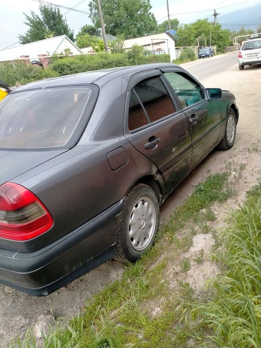 Продам Mercedes Benz C 200