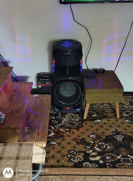 Sony  MHC-V43D  !