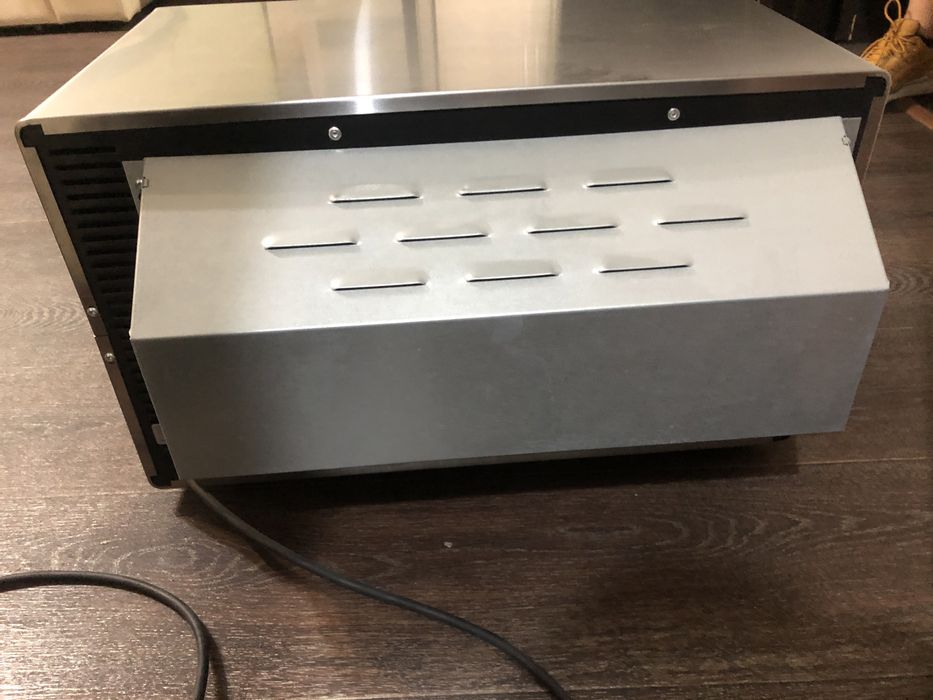 Продам духовку Французской фирмы Sekrett