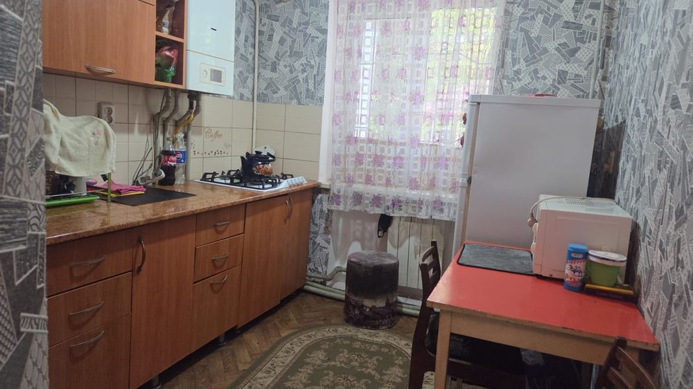 2× комнатная Туркестанская