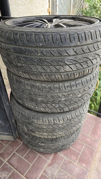 Продам шины с  дисками