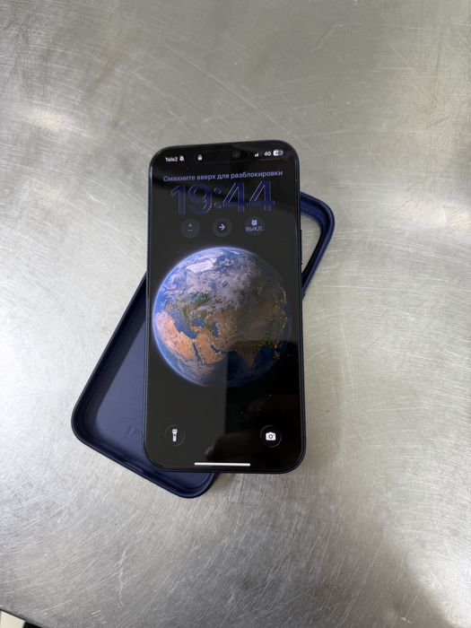 Продам Iphone 17pro max