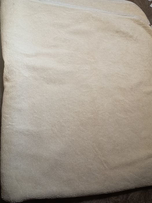 Продавам китеник може и за килим да се използва