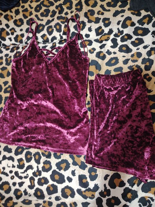 Pijama dama catifea, mărimea M