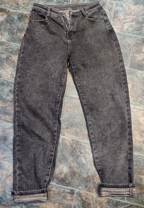 Продам стль бара по 500 пятьсот