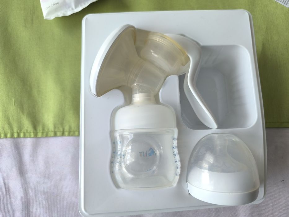 Помпа за кърма Avent ръчна