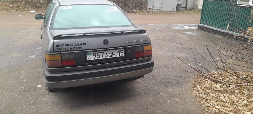 Продам пассат 1,8 моник