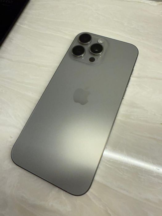 Iphone 16 pro max 256 gb eSIM