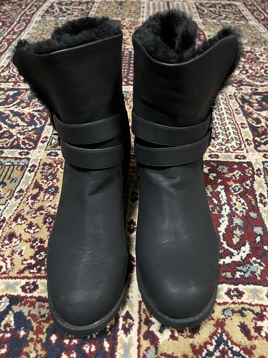 Cizme M&S, noi, imblanite, pentru fete, masura 39,5