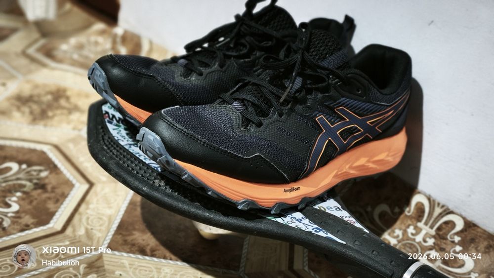 ASICS originals 43 44