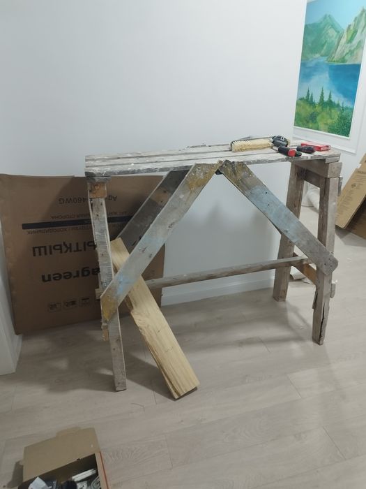 Унитаз, козел для стройки