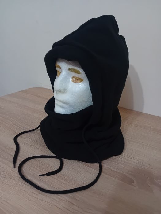 Cagulă termică,   material calitativ plușat. Nouă