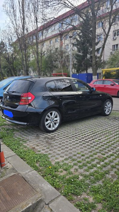 BMW Seria 1 E87 2000cmc 220cp
