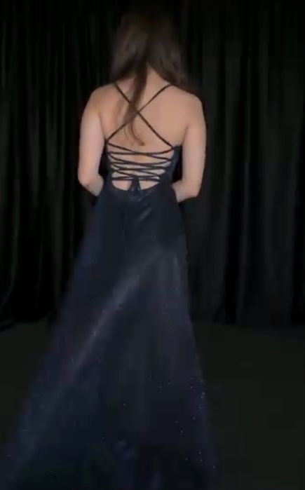 Платье на выпускной/вечернее платье