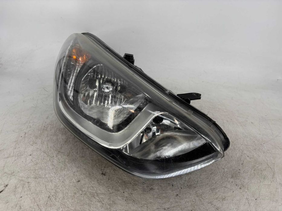 Far dreapta Hyundai I20 an 2012