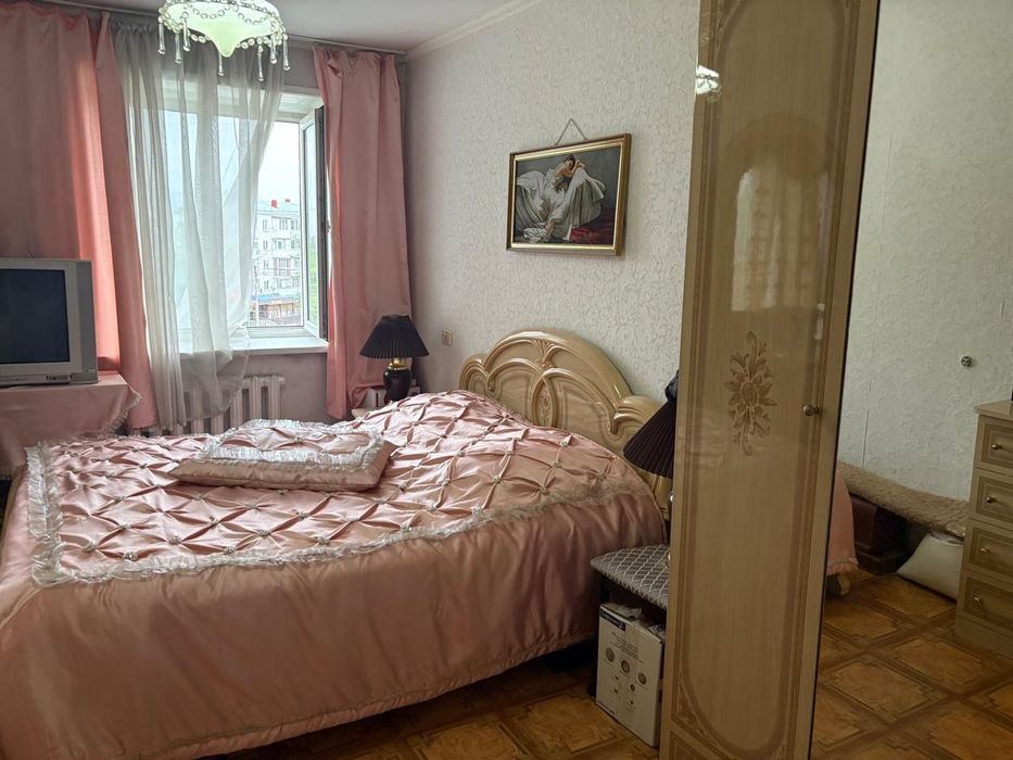 Продам 3 х ком центр