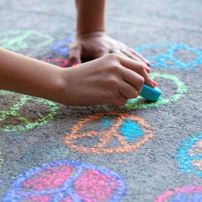 Тротуарные мелки 250 грамм за 100 тг