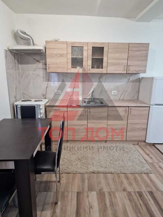 Дава се под наем Етаж от къща в Варна, Лятно кино Тракия - 80 кв.м за 561 € - Снимка #6