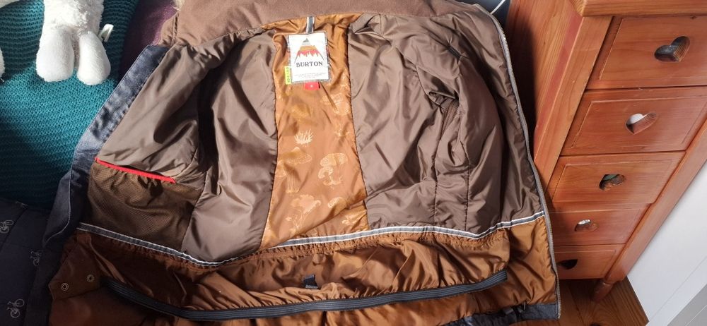 Зимно дамско яке Burton S размер