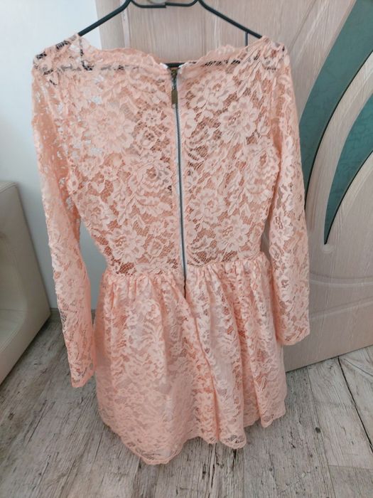 Официална рокля нова