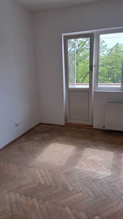 Vand apartament 3 camere S.U. 67 mp