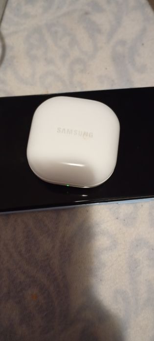 Carcasa încărcător casti