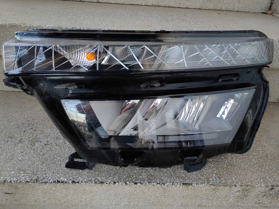 Фар Skoda Kamiq LED ляв / Фар Шкода Карок Оригинален