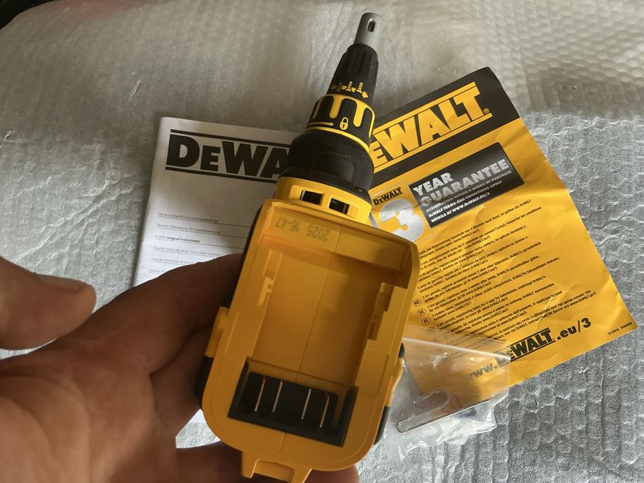Vind DEWALT  DCF 620  noua