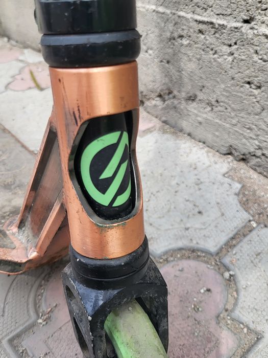 Самокат трюковой oxelo