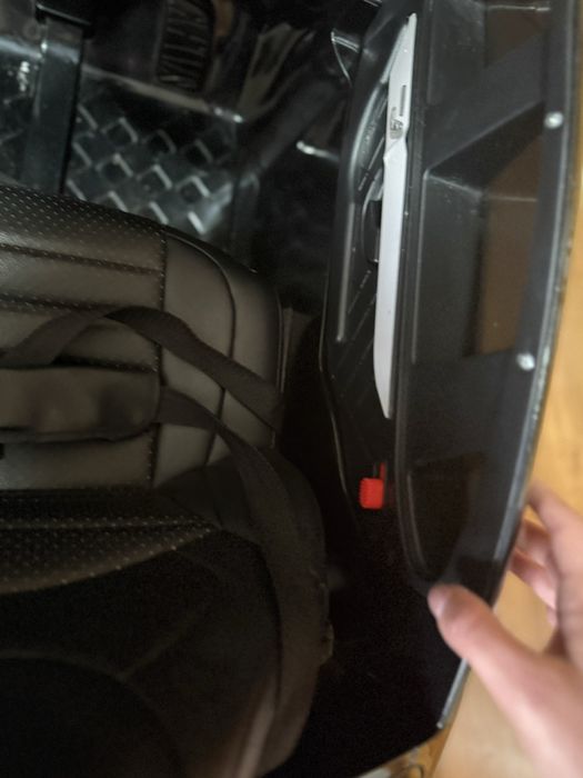 Детска електрическа кола Мерцедес ГЛЦ