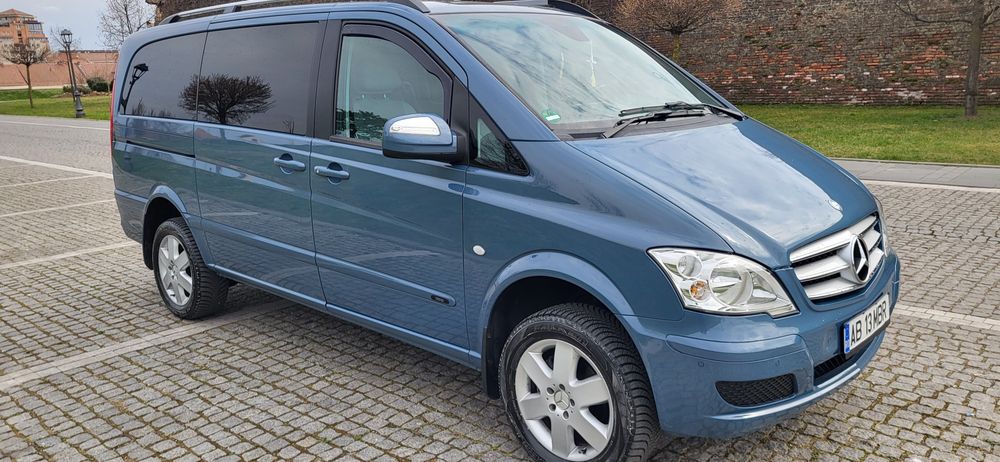 Mercedes-benz  Viano 4X4,131000 km,7 locuri,automat,impecabila