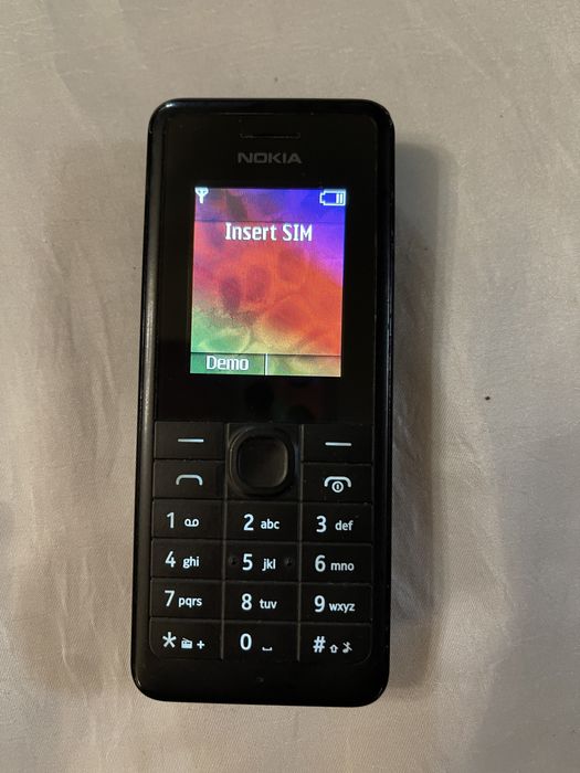 Лот стари мобилни телефони Nokia и Samsung