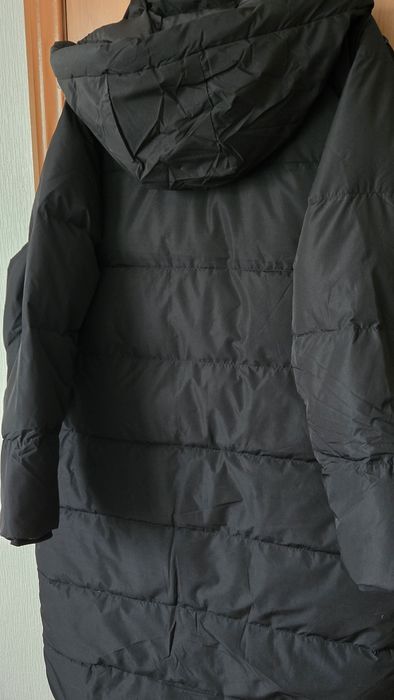 Продам фирменный Пуховик