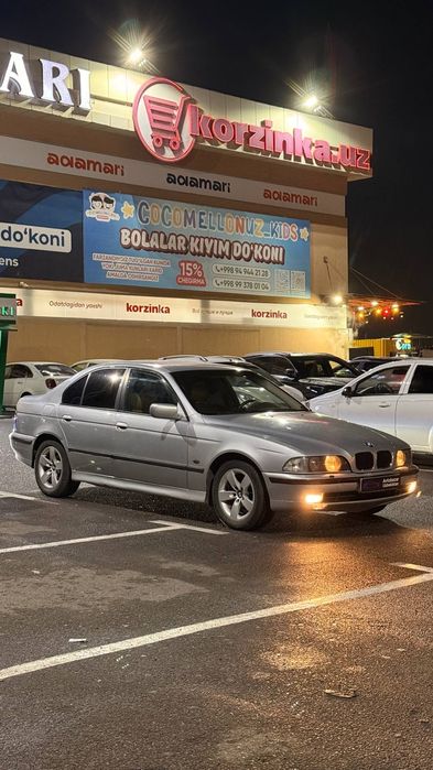 BMW E39 523i sotiladi