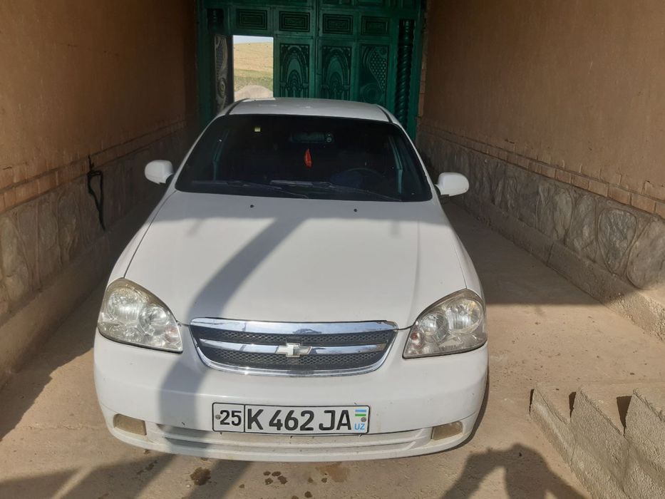 Lasetti sotilayapti 2005 yili