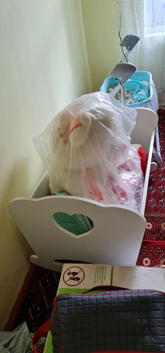 Детская кроватка