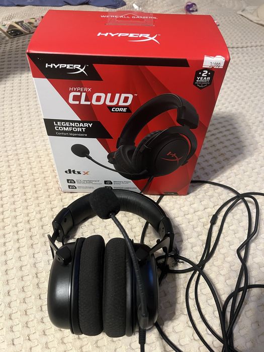 HyperX клавиатура, наушник