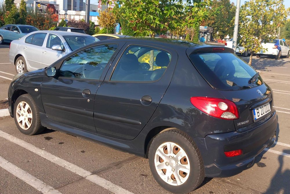PEUGEOT 206 2011 — imagine 2