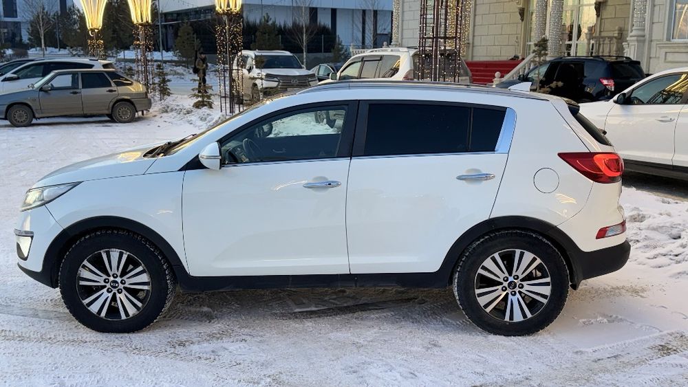Продам Kia Sportage