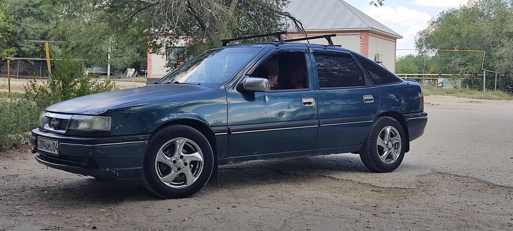 Opel vectra a сатылады