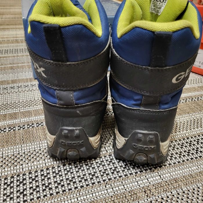 Детские зимние ботинки