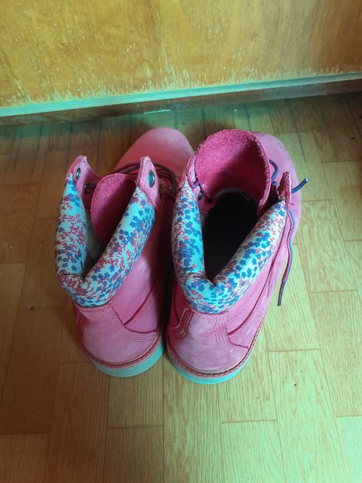 Дамски ботички удобни за сезонът