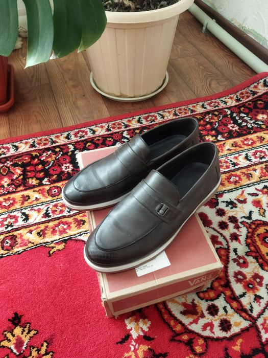 Продам мужские макасины