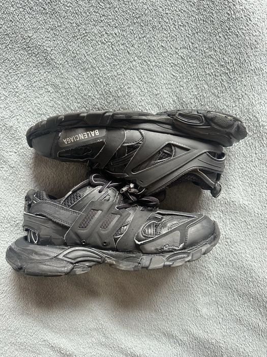 Balenciaga Track