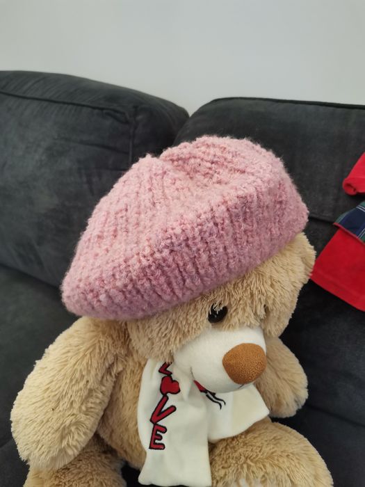 Ръчно плетени шал и шапка