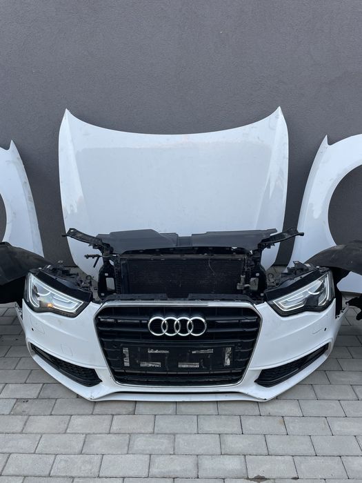 Capota/aripi/trager/faruri Audi A5 8T Facelift