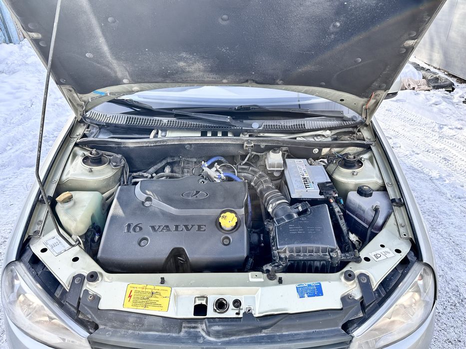 Продам Ладу Калину 2008г