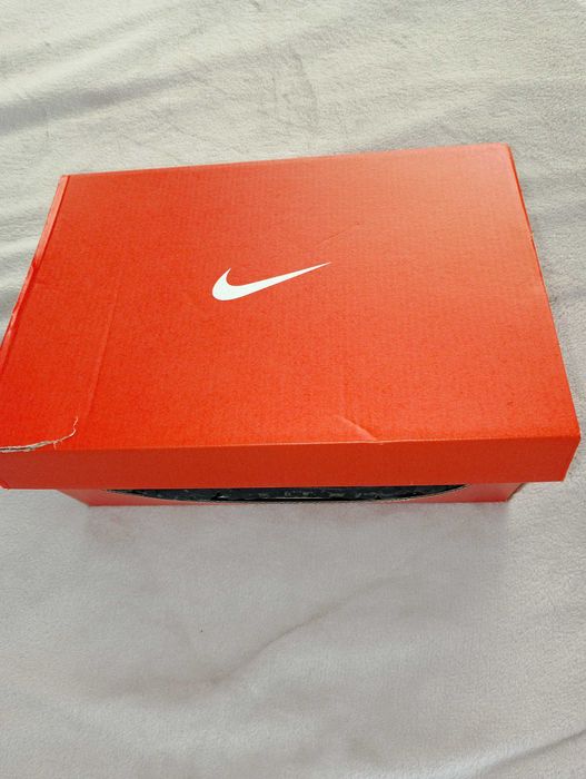 Зимни обувки Nike, номер 37.5