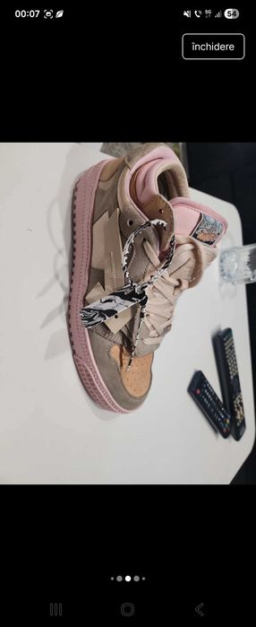 Sneakers off white