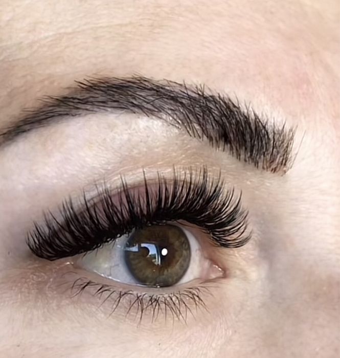 Extensii de gene ,laminare ,extensii de sprancene ,militari residence